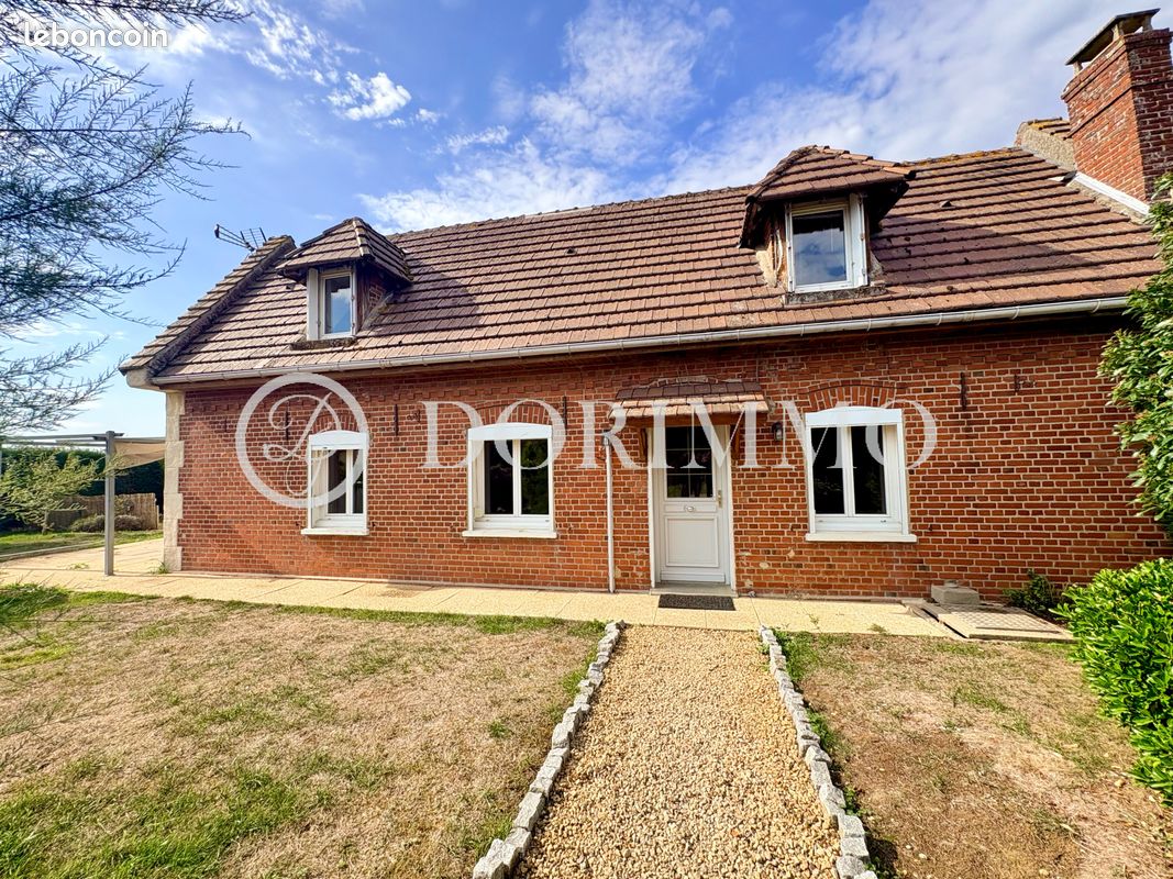 Maison 5 pièces 110 m² · à Froissy · 110 m² · 153 000 €