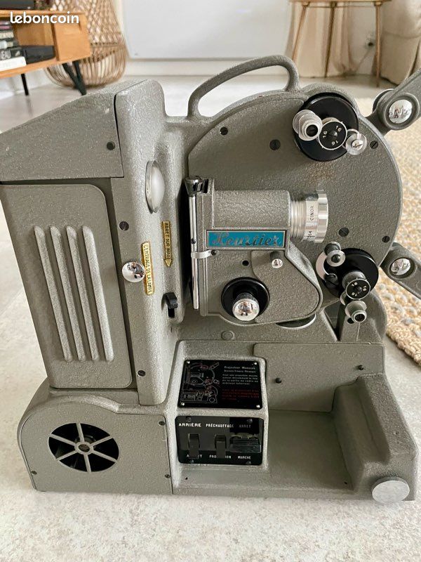 Ancien Projecteur HEURTIER Modèle Super Métal Gris + Accessoires