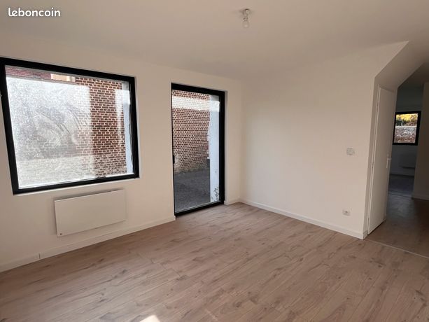 Maison 5 pièces à Louer