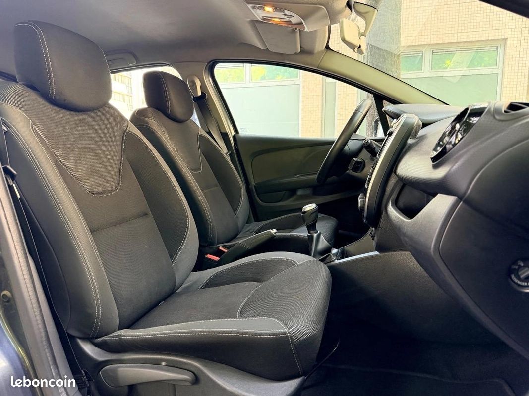 Renault Clio IV Energy ZEN 1.5 dCi 75ch (image 15)
