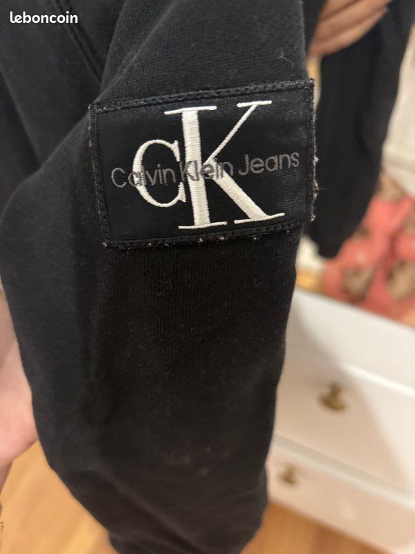 Gilet noir, Calvin Klein fille (image 2)
