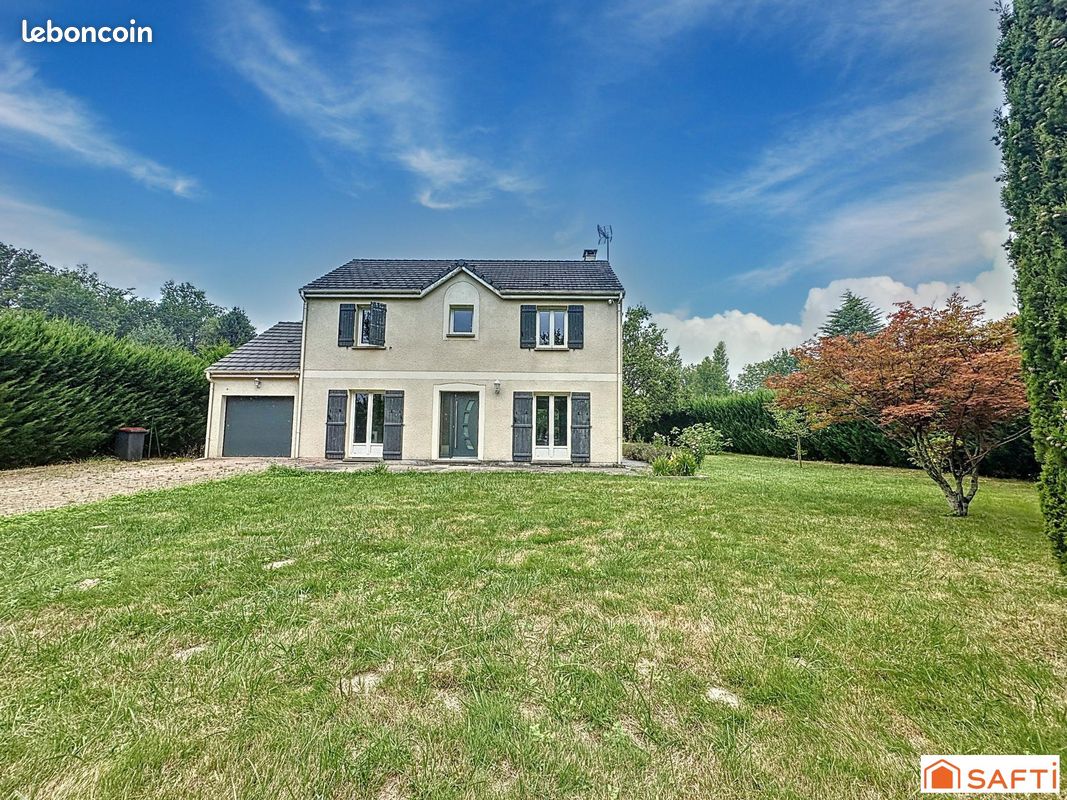 Maison 6 pièces 120 m² · à Courtenay · 120 m² · 220 000 €