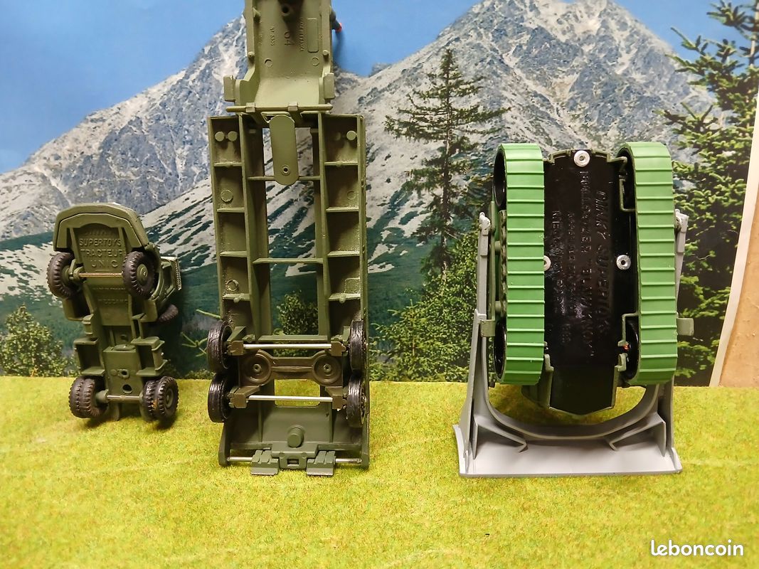 RARE ! DINKY TOYS UNIC IZOARD Porte char avec Bulldozer BLAW RARE ! DINKY TOYS UNIC IZOARD Porte char avec Bulldozer BLAW