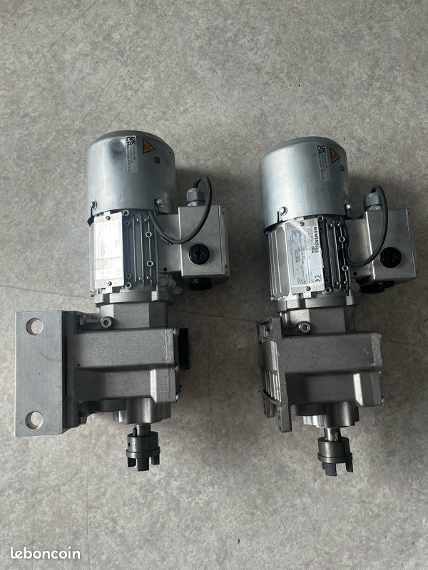 Lot moteur asynchrone triphasé Siemens (image 1)