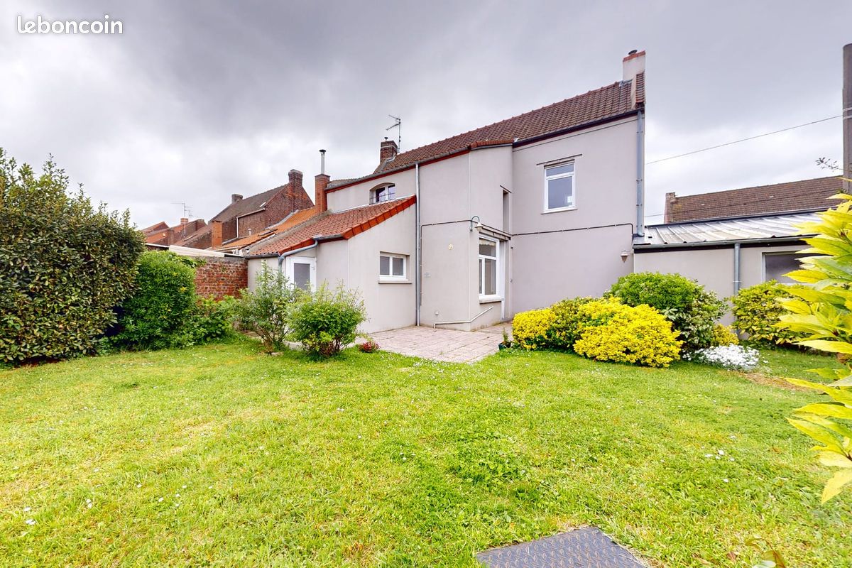 Maison 6 pièces 138 m² · à Vermelles · 138 m² · 199 000 €