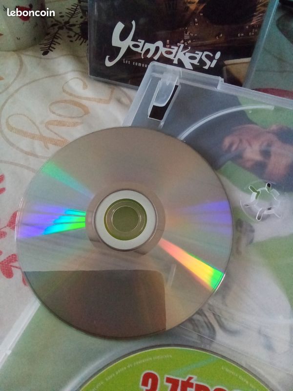 DVD X2 'Yamakasi et 3 Zéros "2001& 2002, très bon état (B3) (image 4)