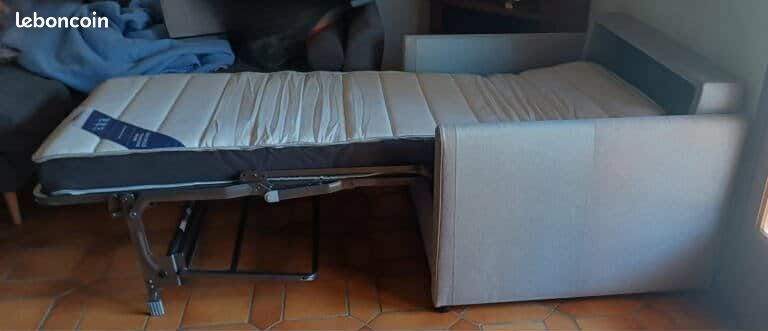 Fauteuil-lit convertible - A débattre (image 3)