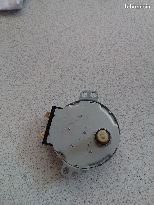 Micro moteur synchrone 220V. ST - 16 (image 4)