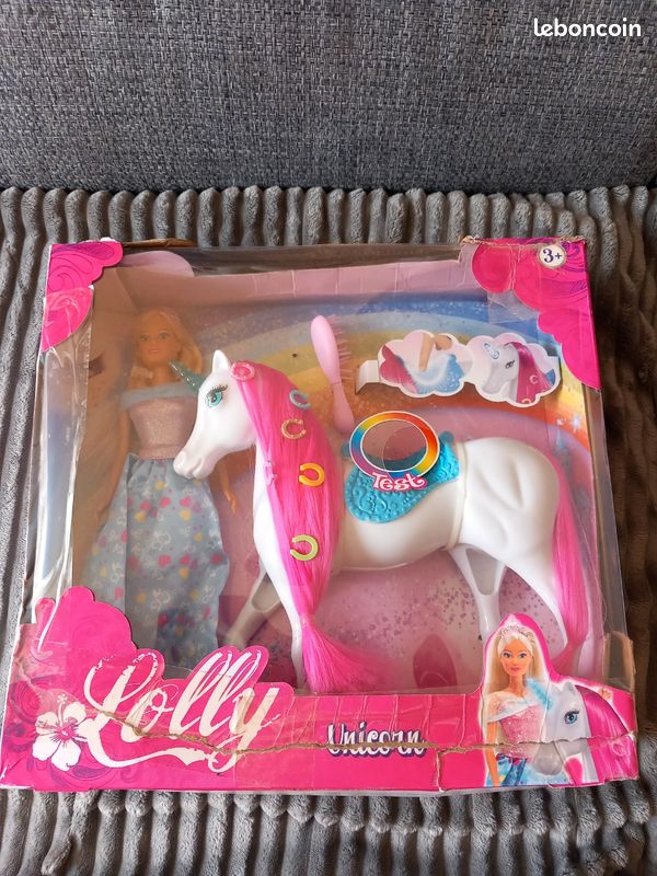 Poupée LOLLY et sa LICORNE neuf (image 6)