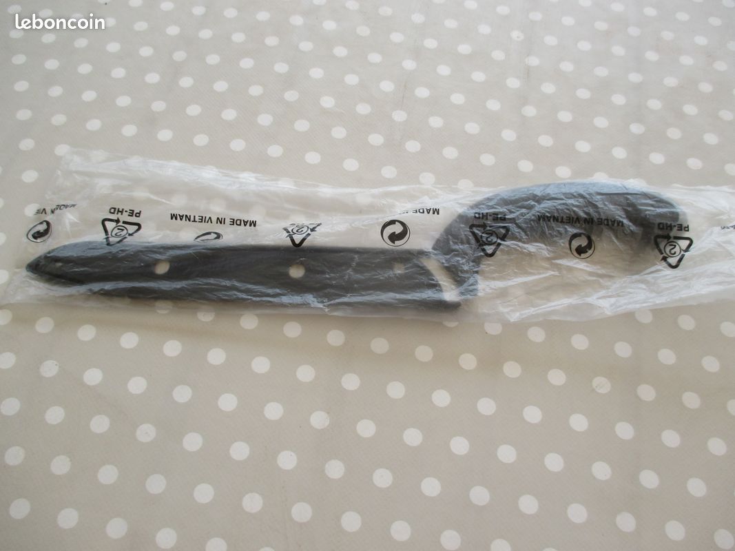 Couteau à pain Tupp (image 1)