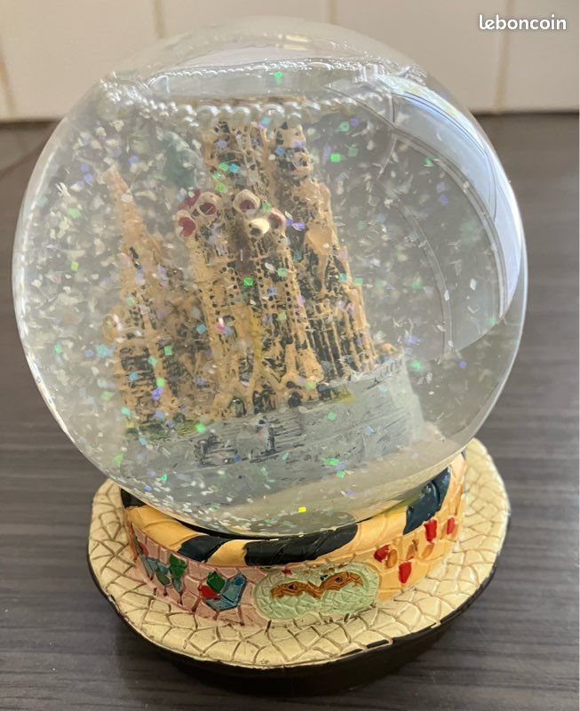 Boule de neige Barcelona(collection) (image 3)
