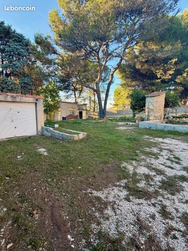 Terrain 463 m² · à Istres · 169 000 €