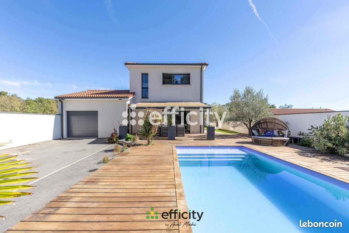 Maison 5 pièces 126 m² · à Lezoux · 126 m² · 349 900 €