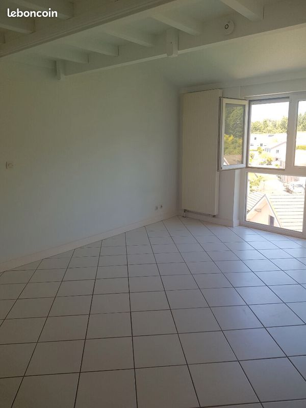 Appartement 1 pièce 30 m² · à Oyonnax · 30 m² · 530 €/mois
