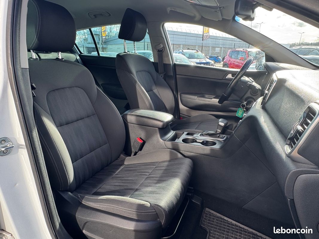 KIA Sportage 1.7 CRDI 140CH PRO ACTIVE 4X2 DCT BVA – CAMÉRA DE RECUL – APPLE CARPLAY – DRIVE MODE (image 12)