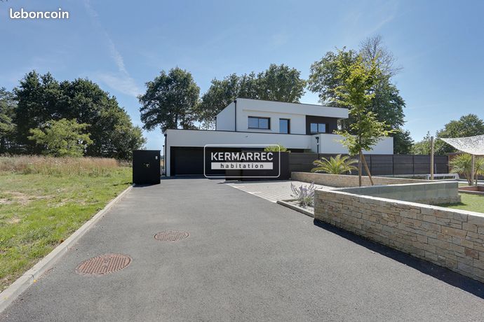 Maison 8 pièces 202 m²