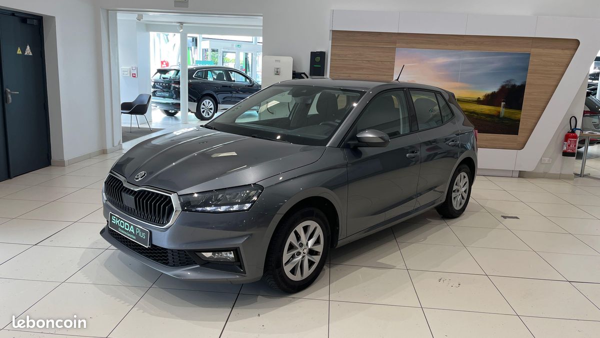 SKODA Fabia 1.0 MPI 80 ch BVM5 Selection (image 1)