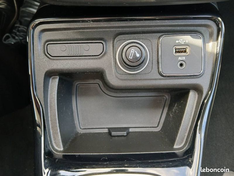 Jeep Compass 1.3 GSE T4 130ch Brooklyn Edition 4x2 (image 20)