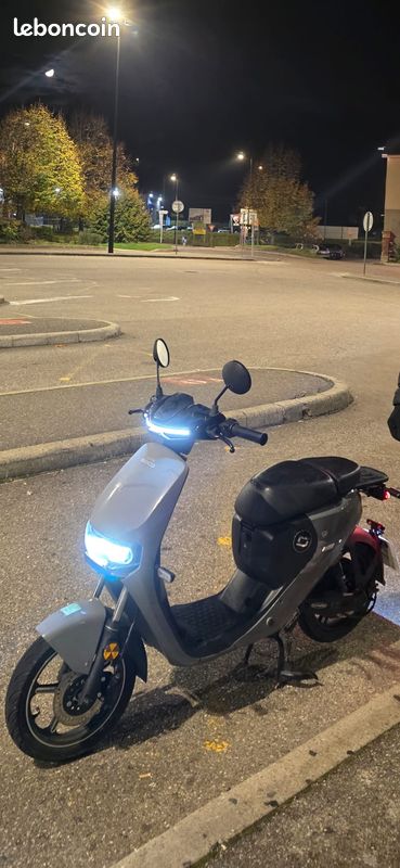 Scooter électrique 50c (image 3)