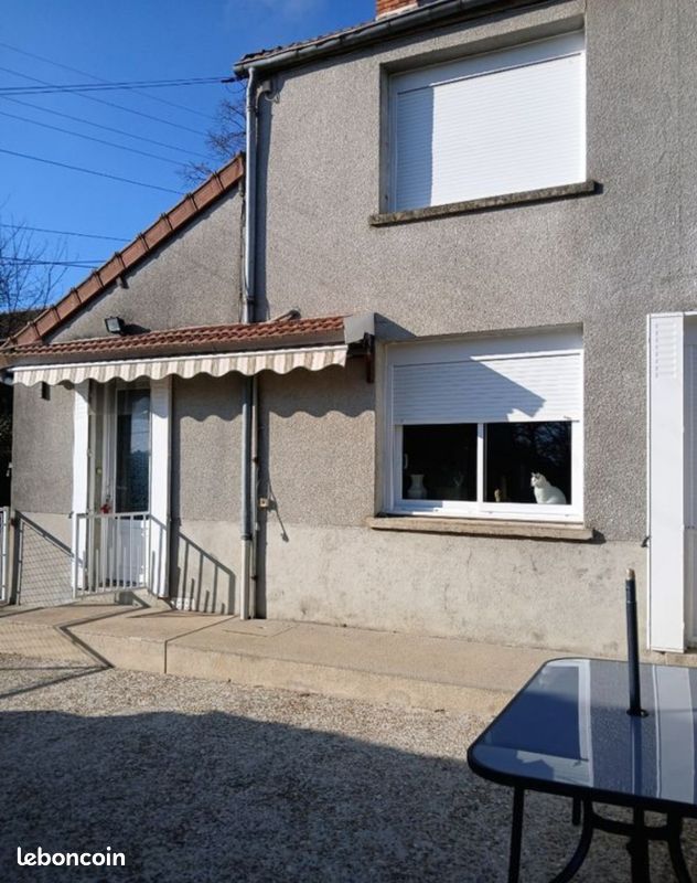 Maison 4 pièces 100 m² · à Saint-Sulpice-les-Feuilles · 100 m² · 115 000 €