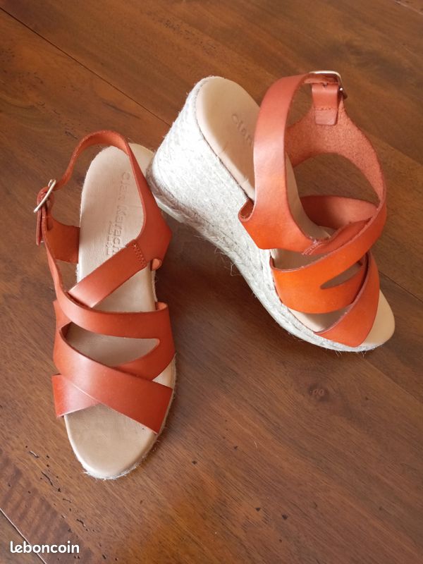 Chaussures cuir femme neuves (image 1)