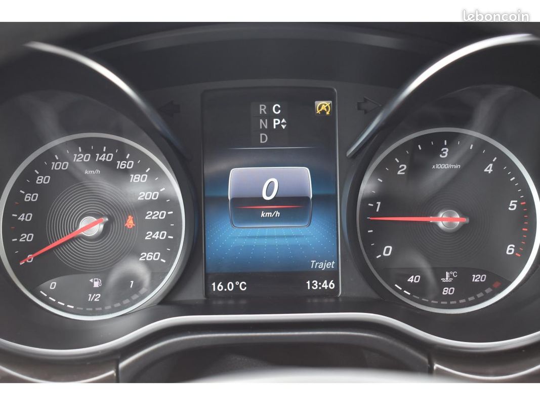 MERCEDES CLASSE V Extra-Long 220 d 9G-TRONIC Avantgarde 4MATIC (image 8)