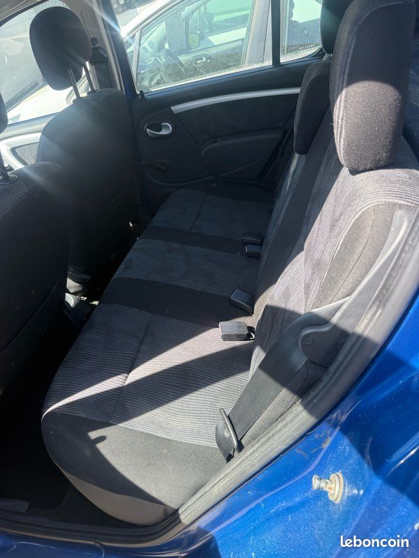 Dacia Sandero 1l4 mpi 75cv lauréate (image 5)