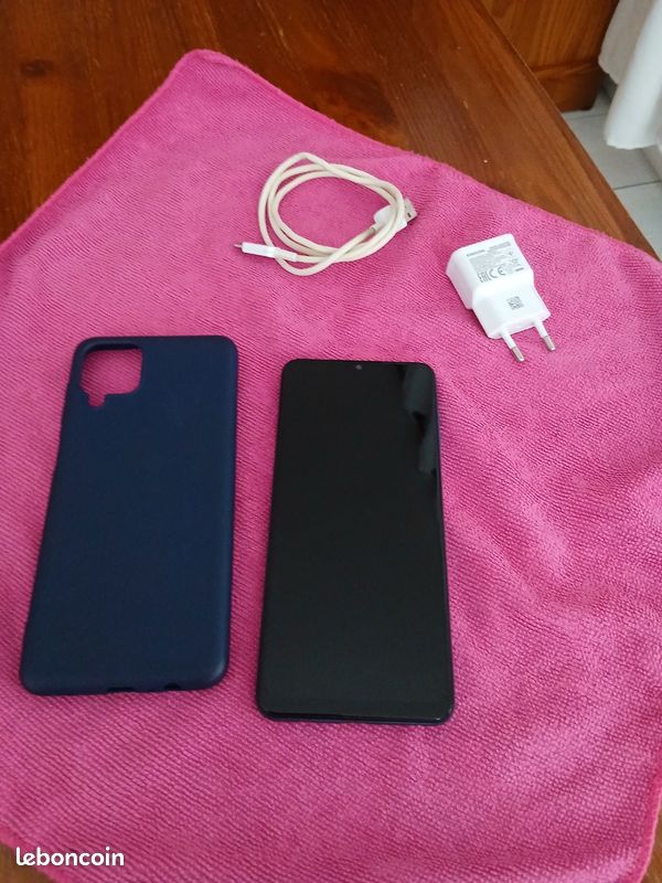 Téléphone portable samsung A12 (image 5)