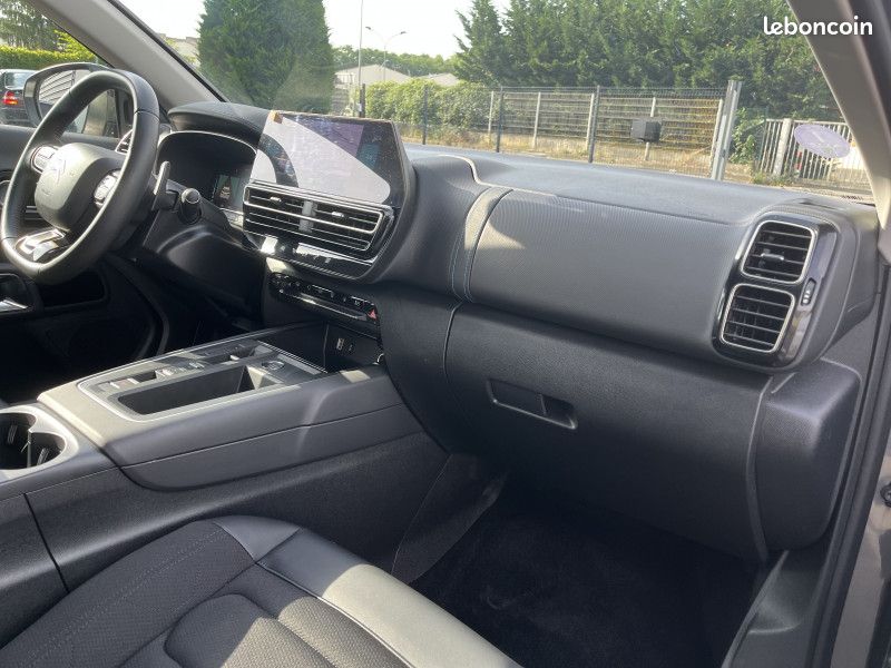 Citroen C5 AIRCROSS HYBRID 225CH FEEL E-EAT8 (image 8)