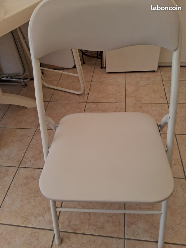 Chaises pliantes (image 1)