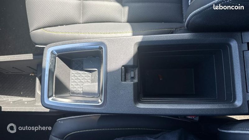 Renault Mégane E-Tech Electric 220ch Iconic autonomie confort -25 (image 30)