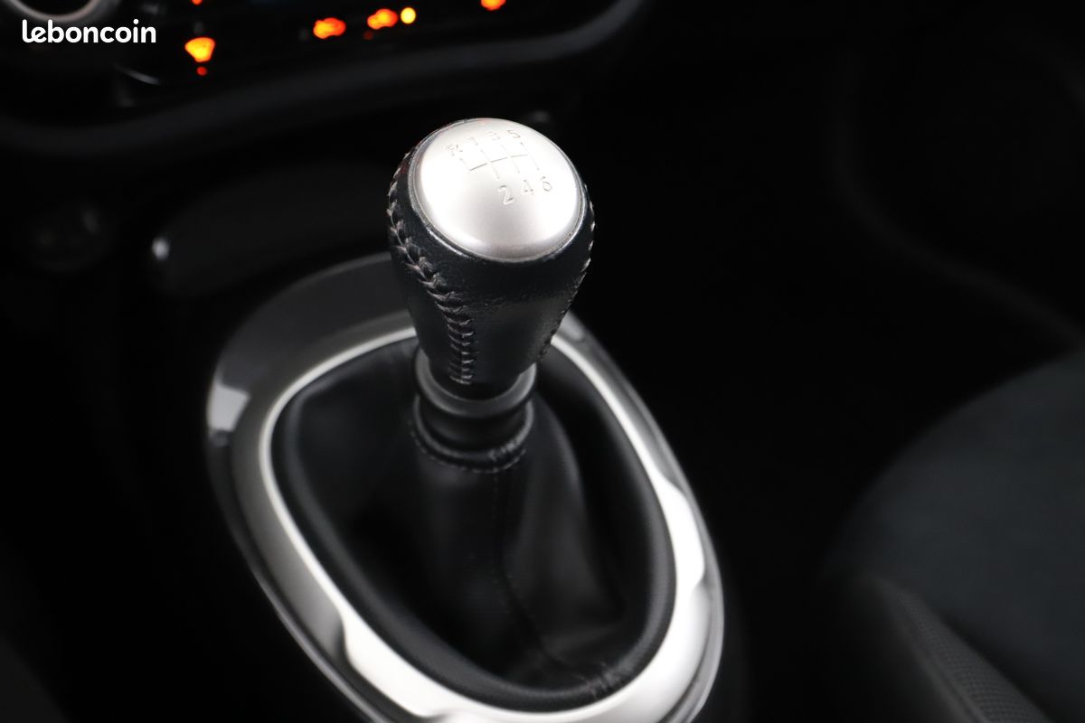 Nissan Juke 1.5 dCi N-Connecta 110 ch (image 20)