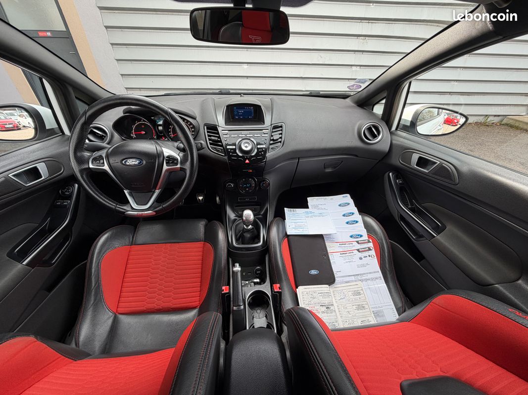 Ford Fiesta V (2) ST 1.6 ECOBOOST 182 Excellent état Garantie 1an (image 5)