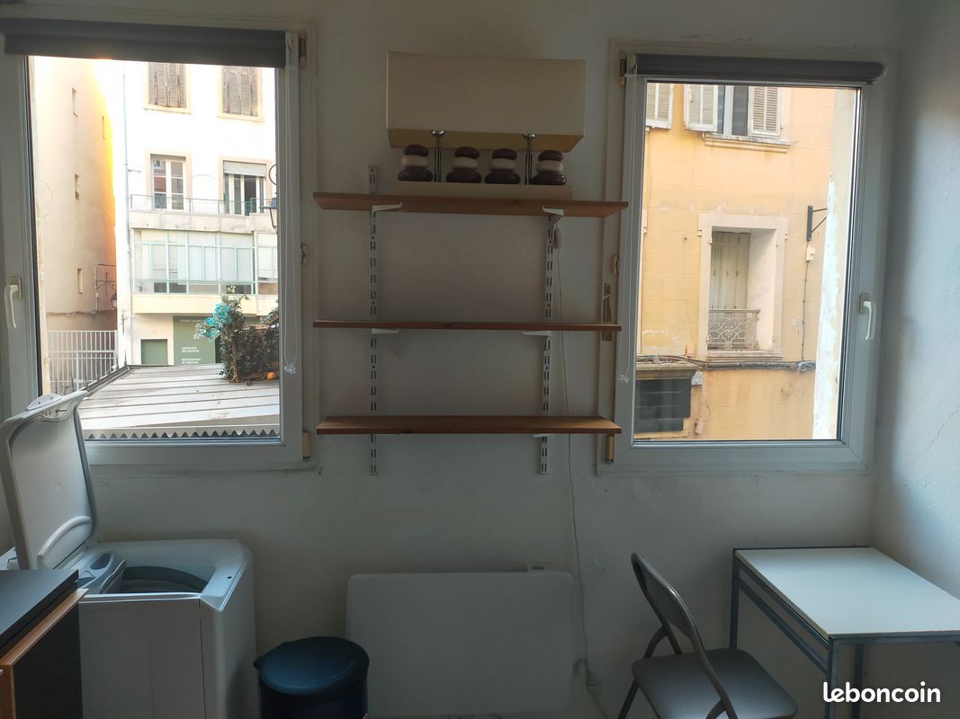 Appartement 1 pièce 18 m² · à Aix-en-Provence · 18 m² · 550 €/mois
