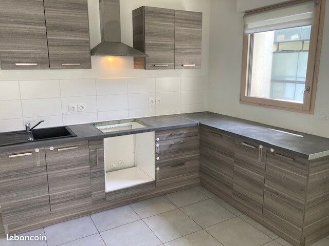 Appartement 3 pièces 69 m² · à Villeurbanne · 69 m² · 970 €/mois