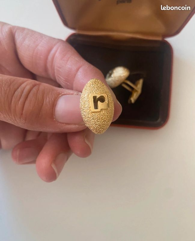 Boutons De Manchettes Vintage - Jolie Paire D'occasion, Détails Et Métal à Préciser