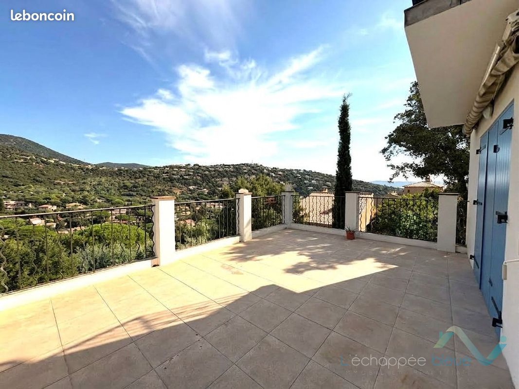 Appartement 2 pièces 51 m² · à Cavalaire-sur-Mer · 51 m² · 304 500 €