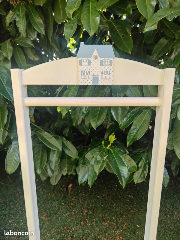 Porte vêtements (image 2)