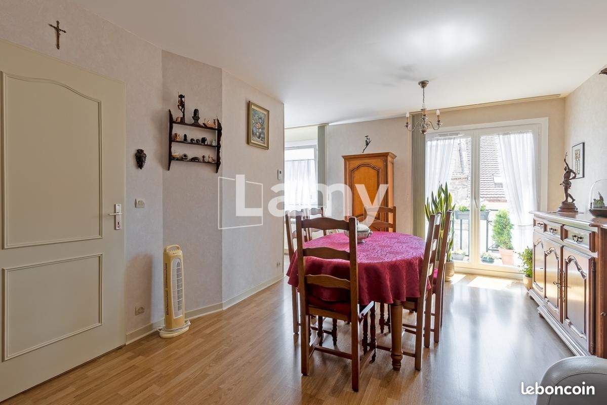 Appartement 2 pièces 46 m² · à Lille · 46 m² · 244 000 €