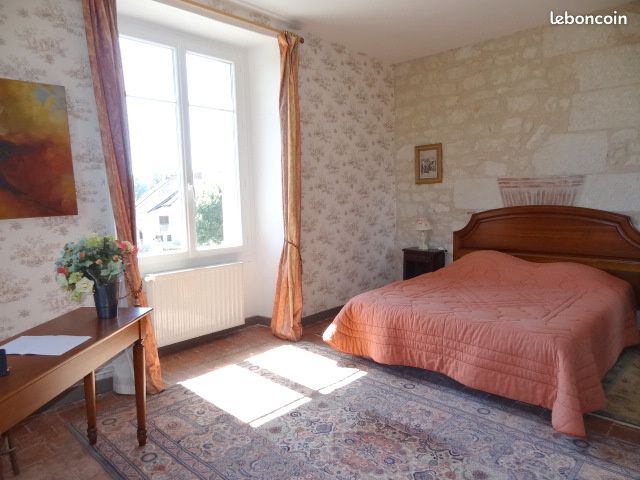 Maison 4 pièces 100 m² - Lésigny 86270 (image principale 5)