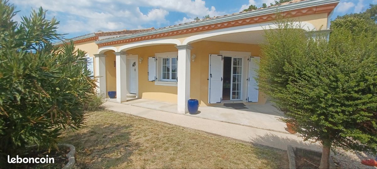 Maison 5 pièces 105 m² · à Saint-Denis-de-Pile · 105 m² · 238 000 €