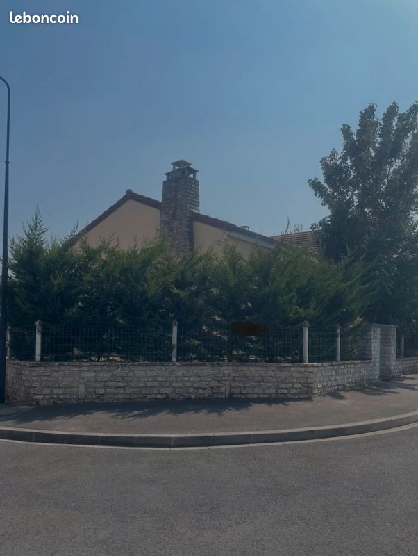 Maison 3 pièces 80 m² · à La Rochette · 80 m² · 295 000 €