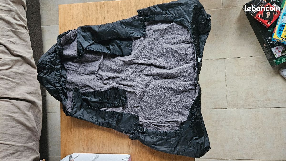 Lot - Porte bébé ergobaby et cocon polaire (image 5)