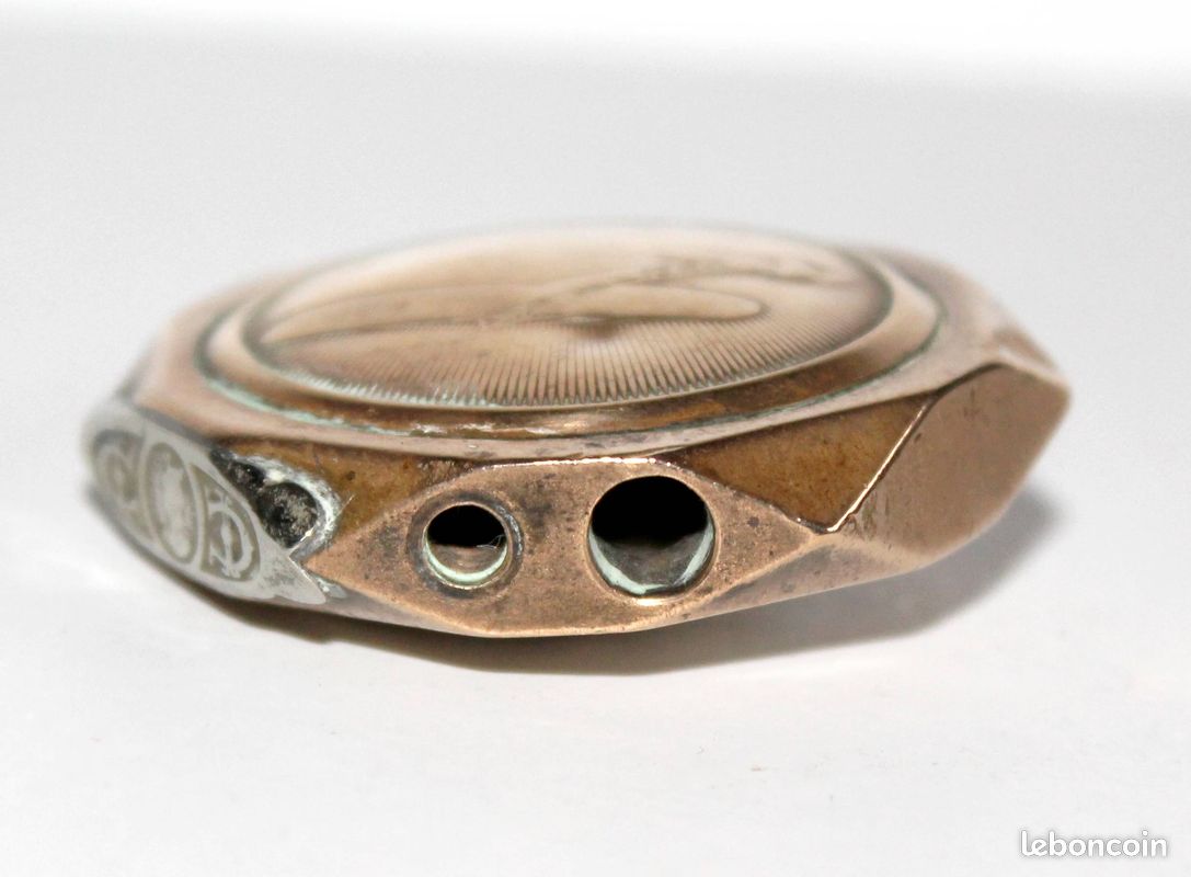 Briquet de poilu en laiton - erotique femme nue / avion - artisanat de  tranchée / rare ancien & collector - Collection