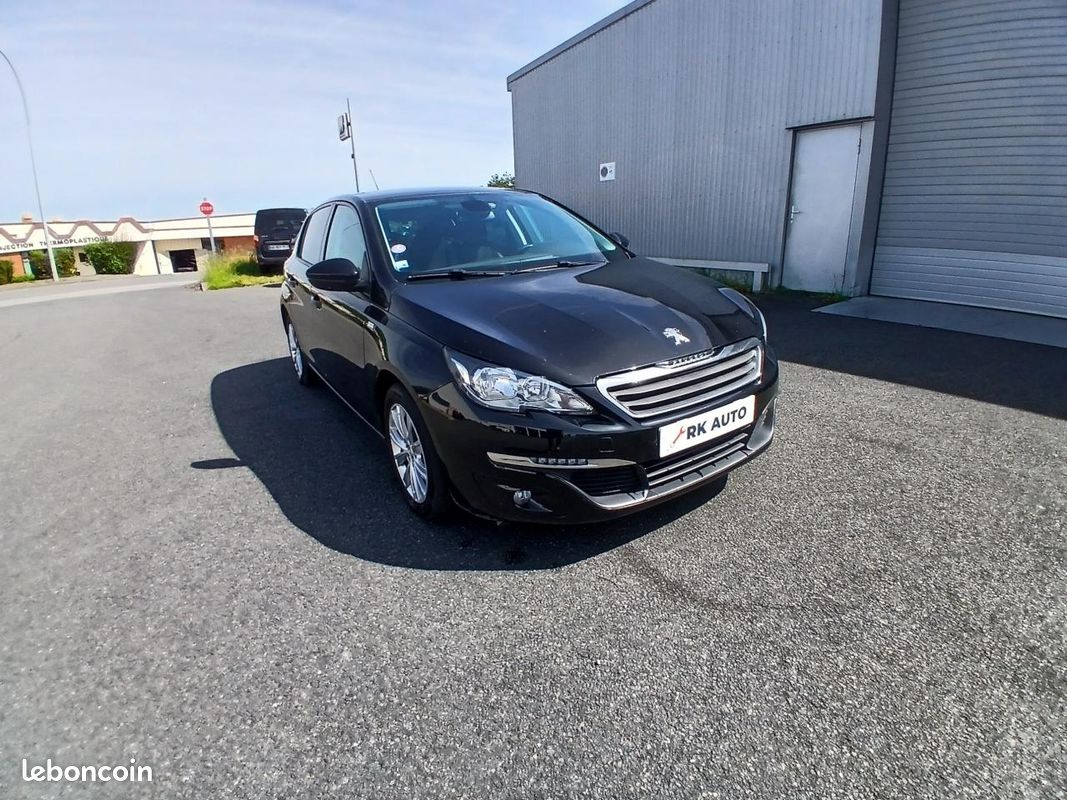 PEUGEOT 308 1.2i PureTech 12V S&S - 110 II 2013 BERLINE Style PHASE 1 (image 4)