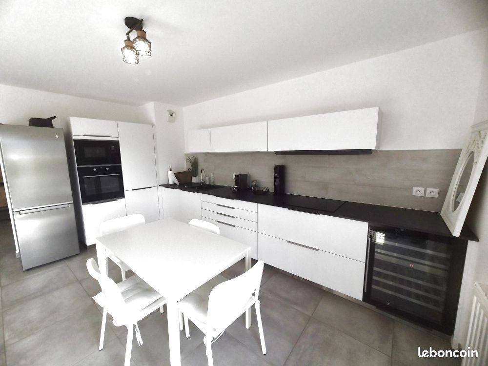 Appartement 3 pièces 64 m² · à Annecy · 64 m² · 1 600 €/mois