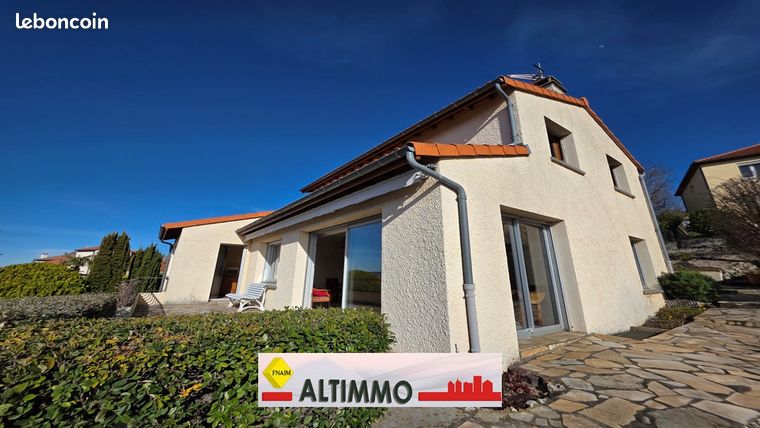 Villa 7 pièces 165 m²