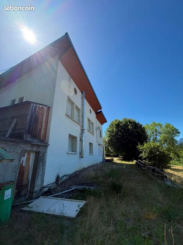 Maison 5 pièces 130 m² (image 2)