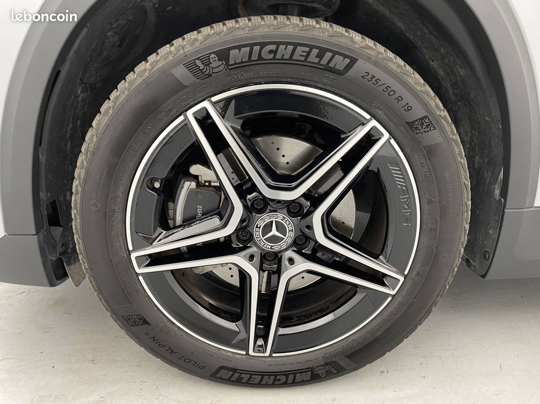 MERCEDES GLA 250 e 8G-DCT AMG Line (image 18)