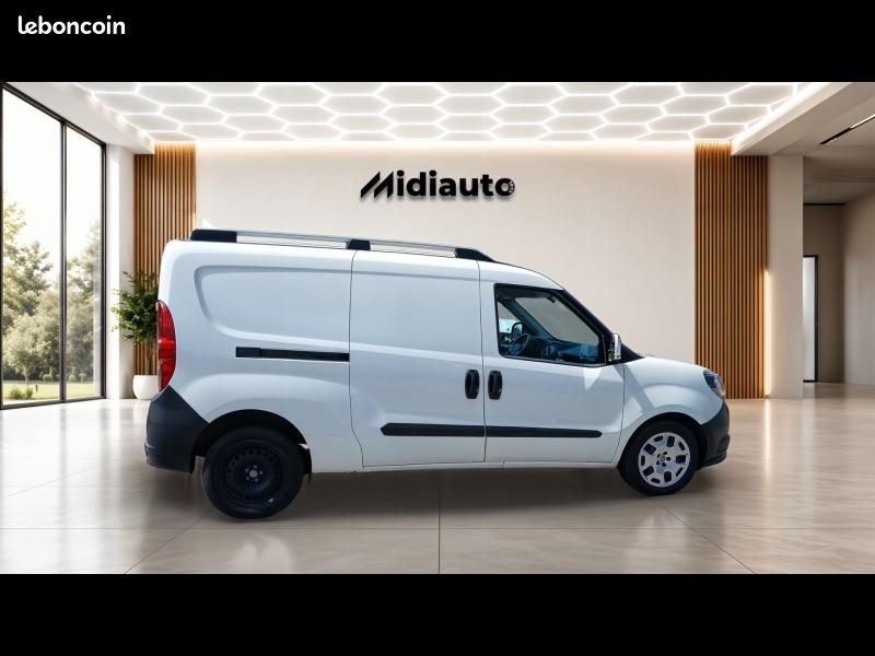 Fiat Doblo Cargo Maxi 1.6 Multijet 105ch 750kg Pro Lounge 12491HT (image 7)
